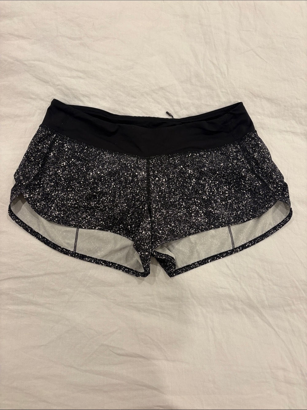 Lululemon | Speed Up Black Speckle Running Shorts, Size 6